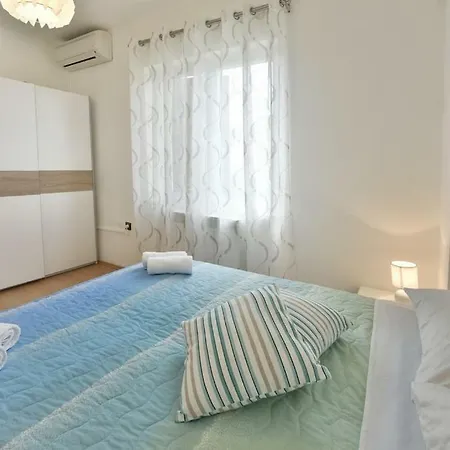 Apartman Aurora Διαμέρισμα